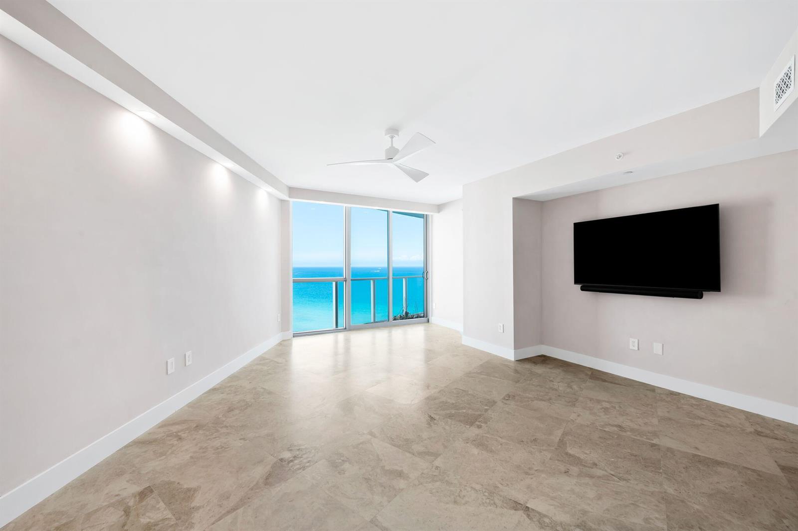 Photo of 3101 Ocean #1807, Hollywood, Florida, 33019 - Primary Bedroom