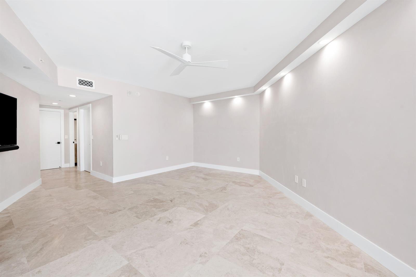 Photo of 3101 Ocean #1807, Hollywood, Florida, 33019 - Primary Bedroom