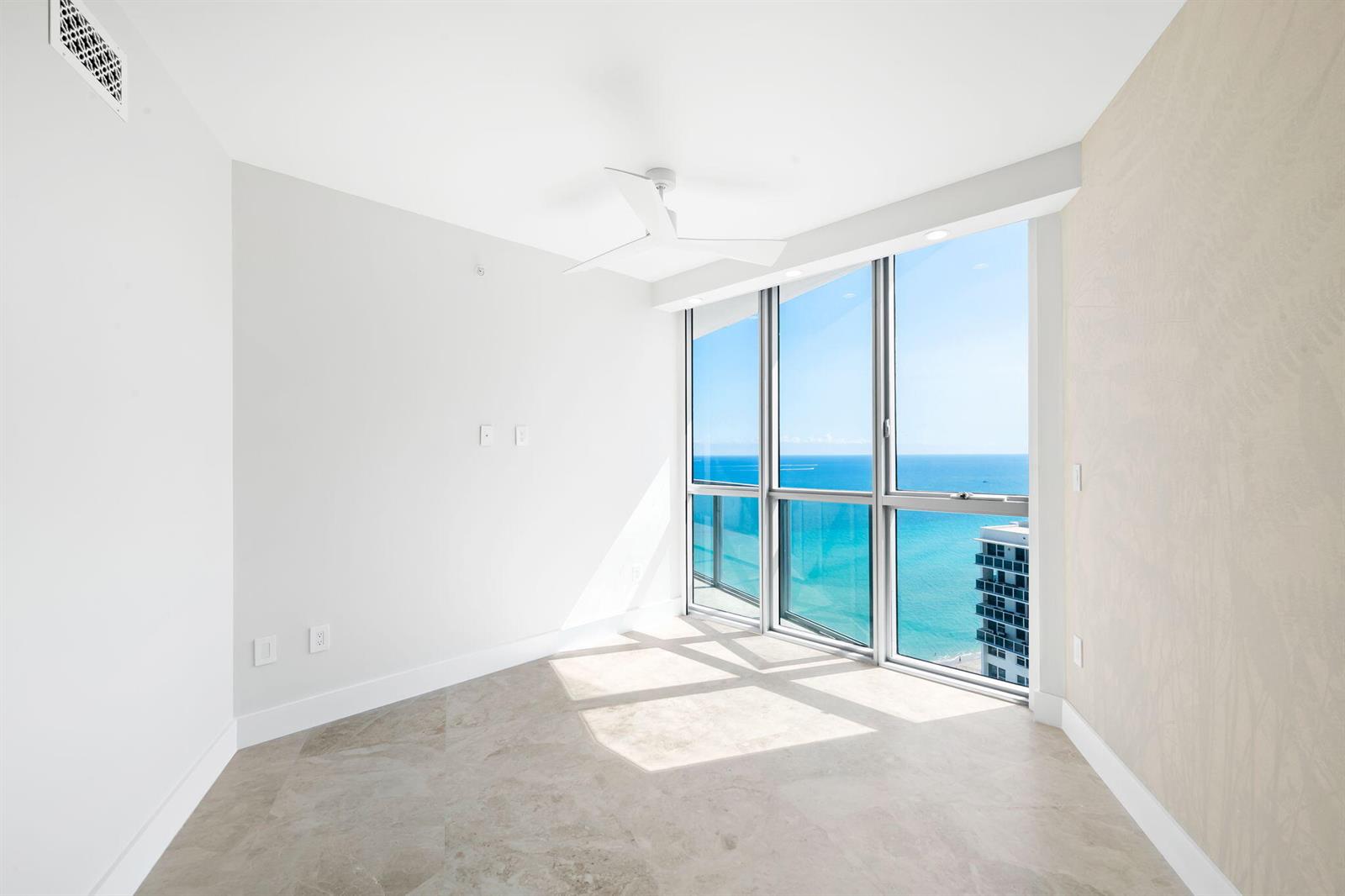Photo of 3101 Ocean #1807, Hollywood, Florida, 33019 - Guest Suite