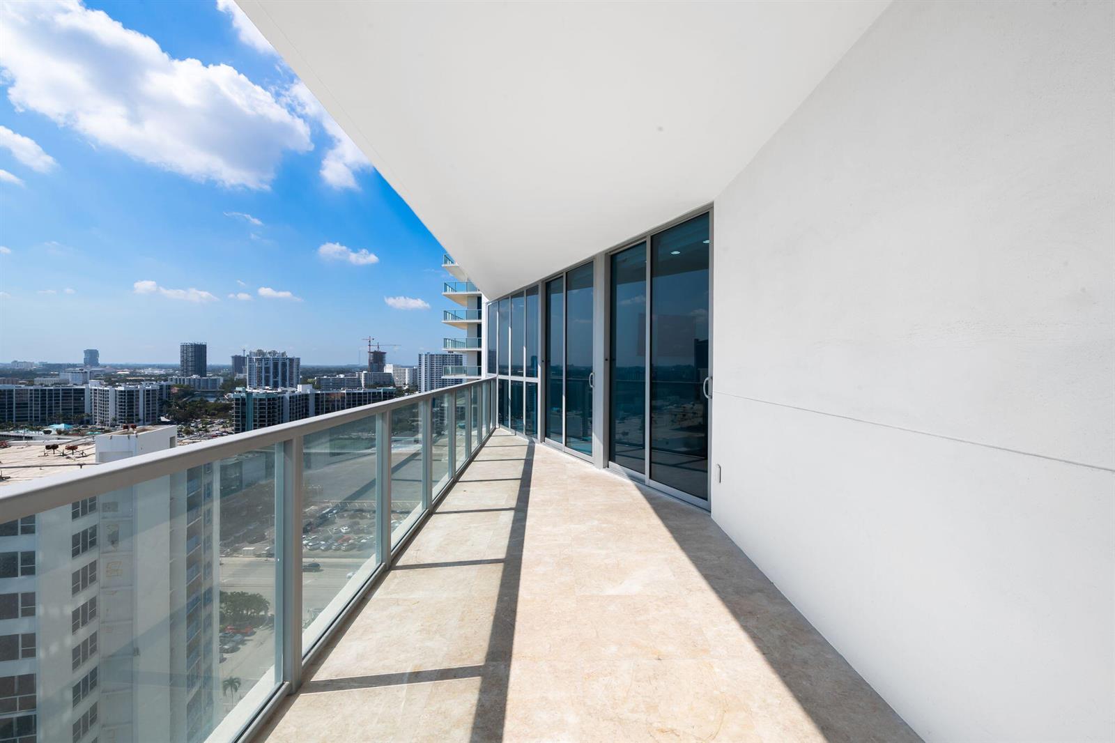 Photo of 3101 Ocean #1807, Hollywood, Florida, 33019 - Balcony View