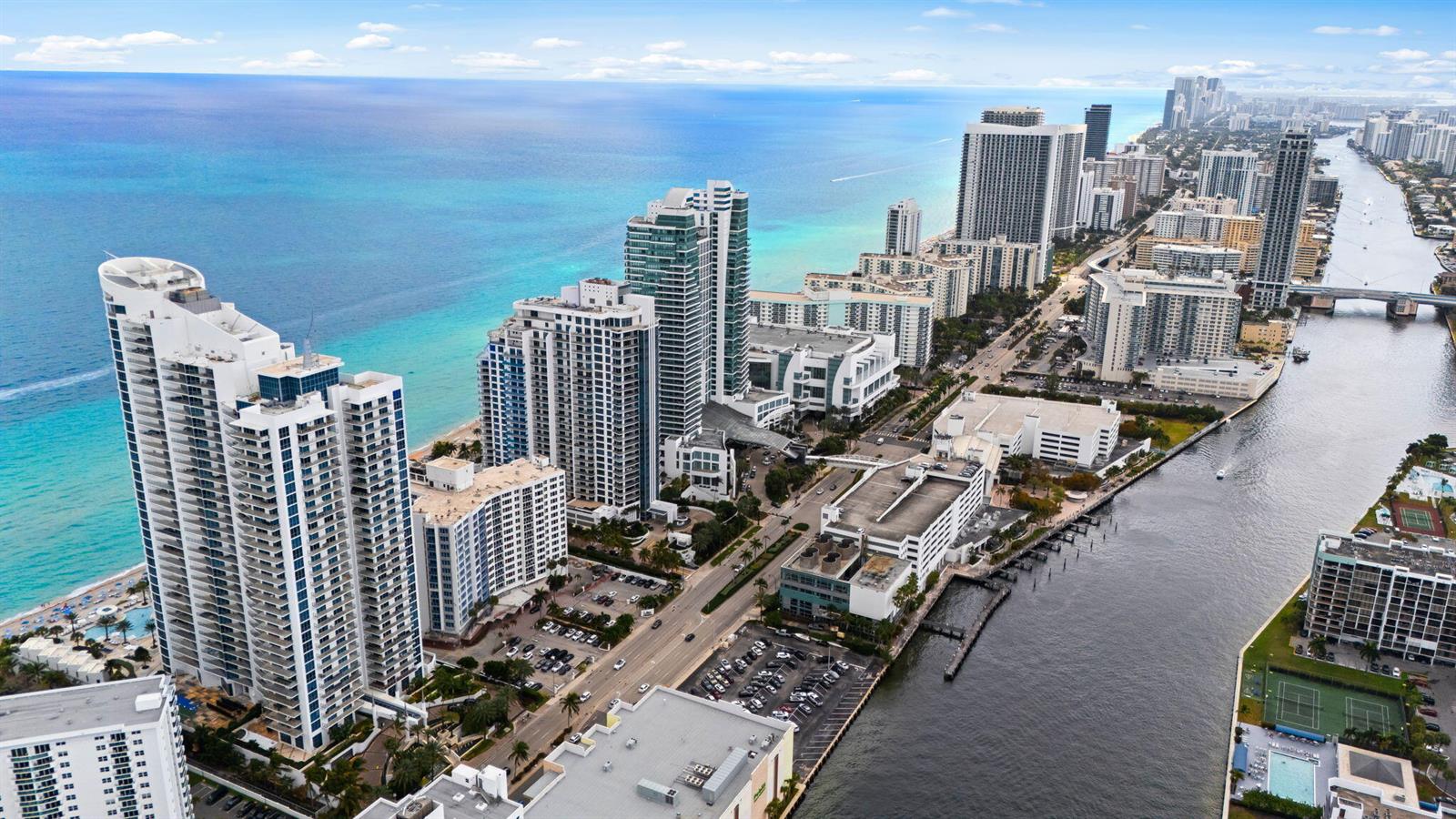 Photo of 3101 Ocean #1807, Hollywood, Florida, 33019 - Aerial