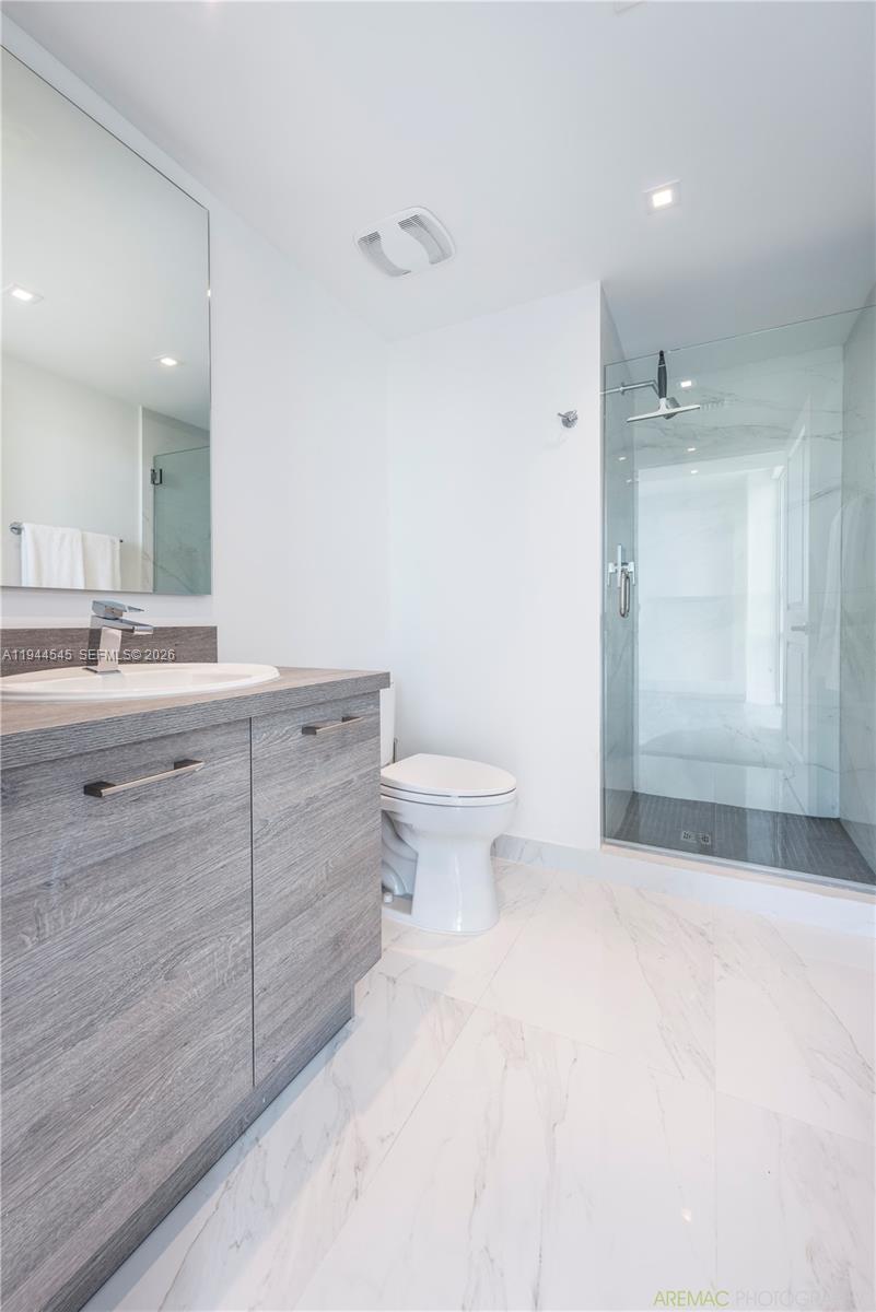 Photo of 400 Sunny Isles Blvd  #1801, Sunny Isles Beach, Florida, 33160 - 