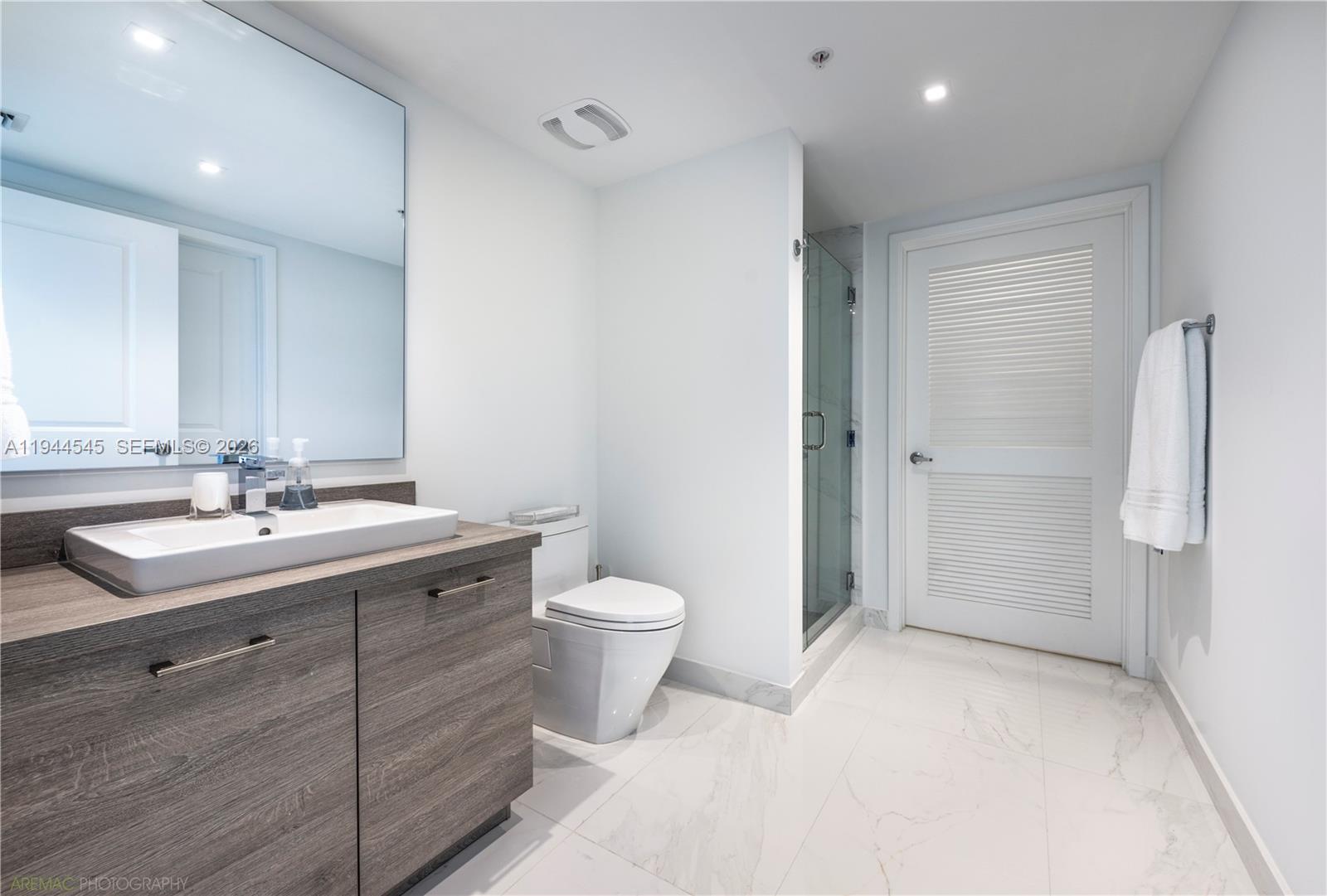 Photo of 400 Sunny Isles Blvd  #1801, Sunny Isles Beach, Florida, 33160 - 