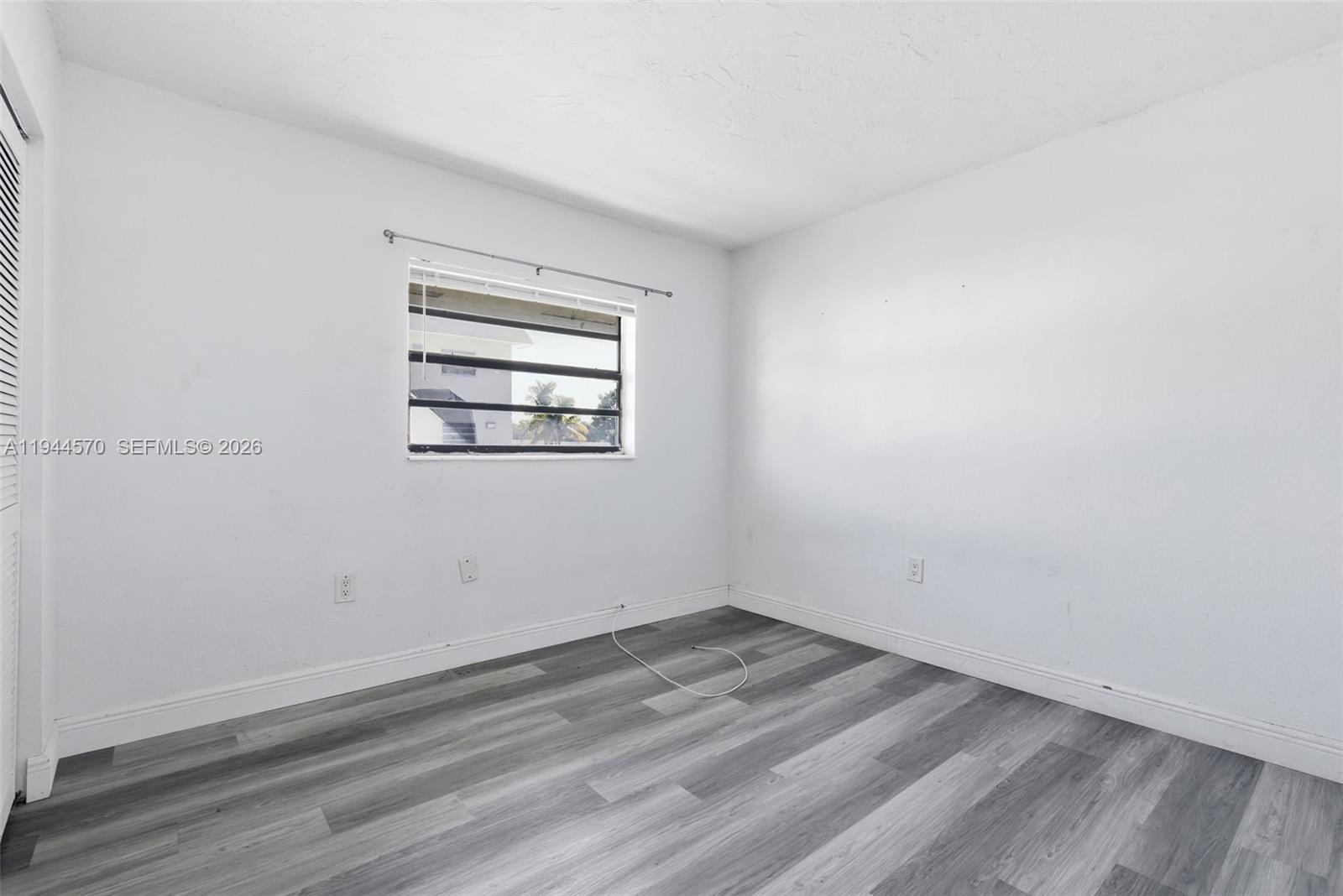   /  3036 sq. ft. $ 2026-01-13 0 foto