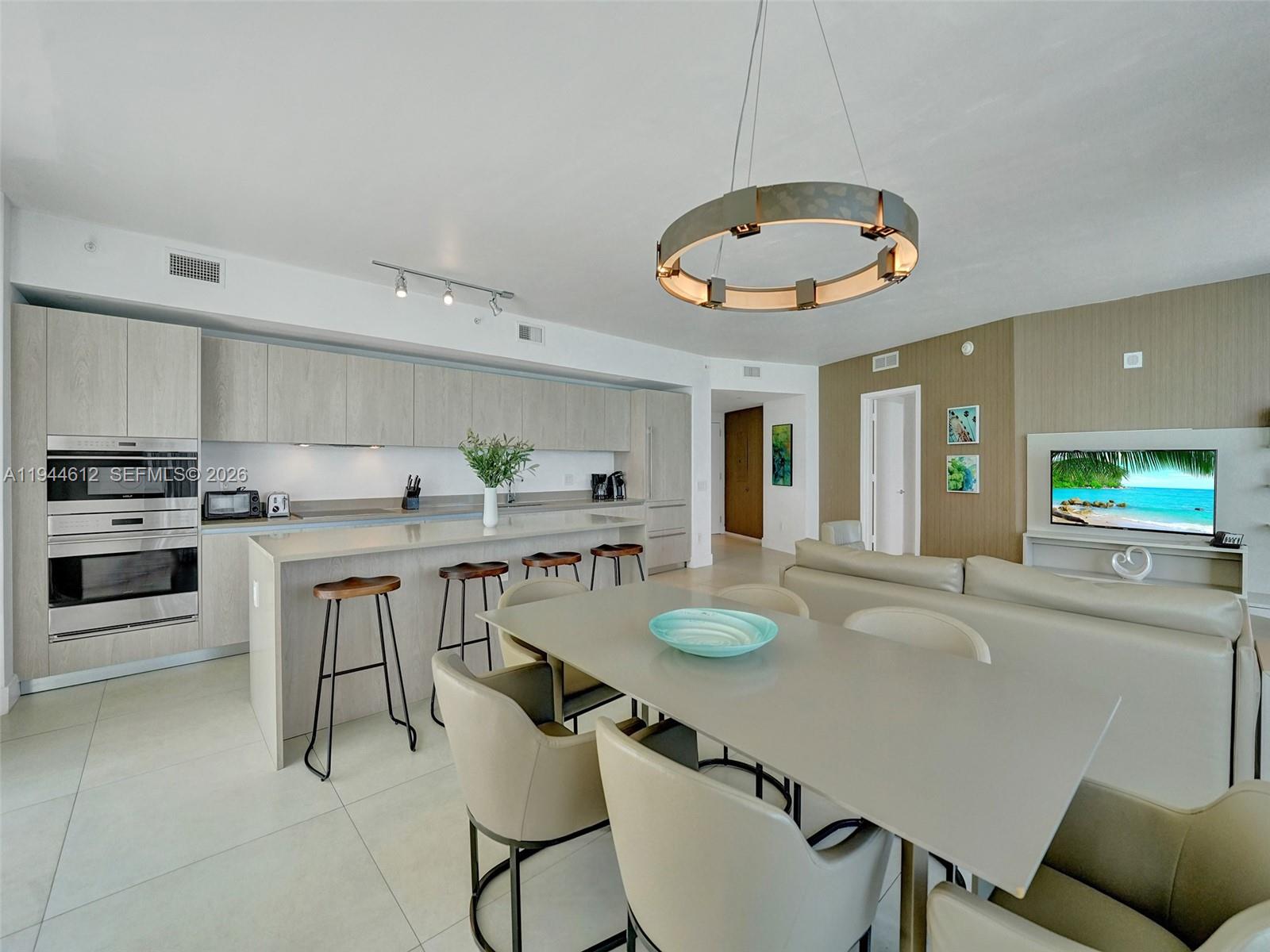 1201 3 / 3 1771 sq. ft. $ 2026-01-13 0 Photo