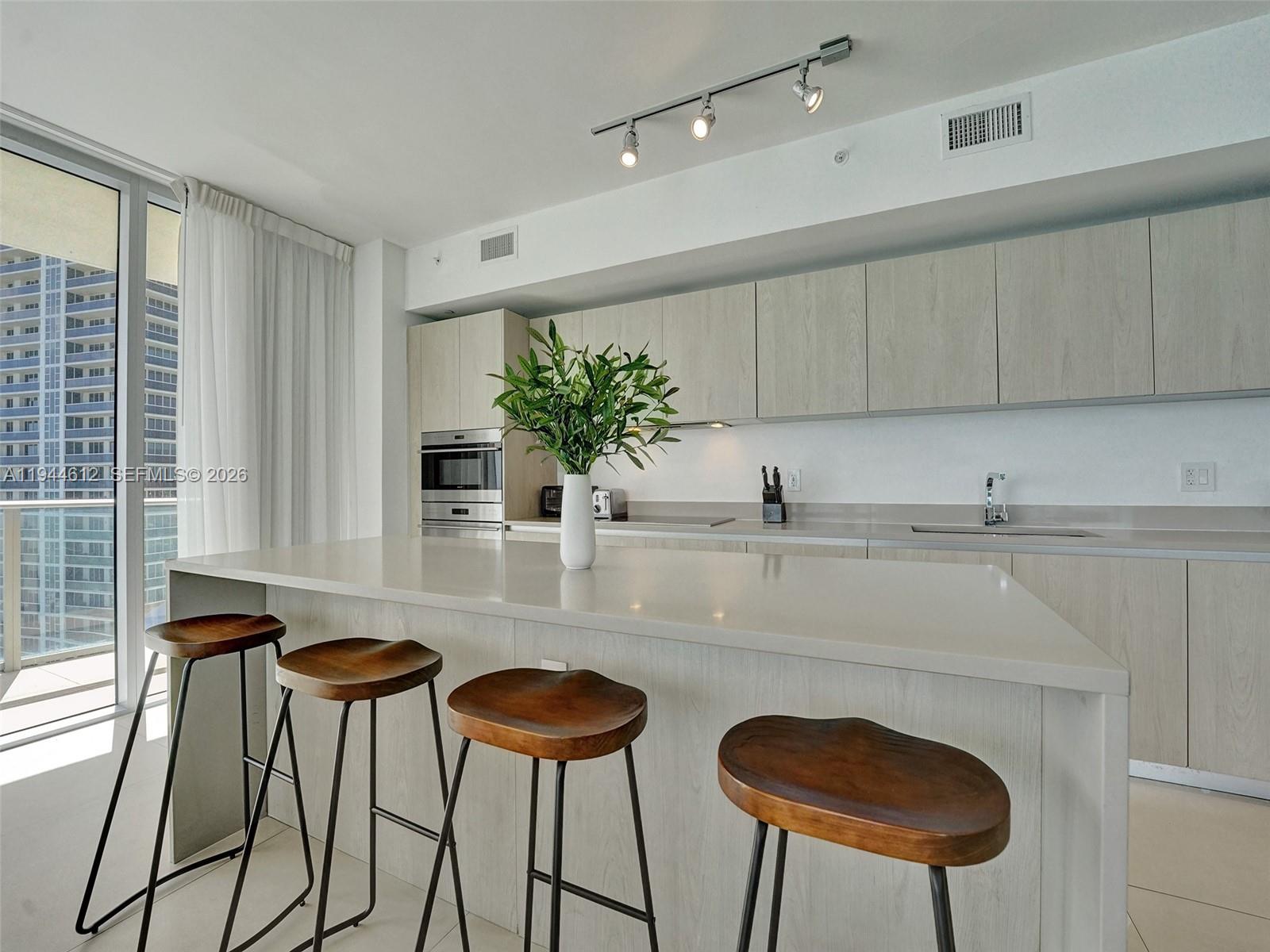 1201 3 / 3 1771 sq. ft. $ 2026-01-13 0 Photo