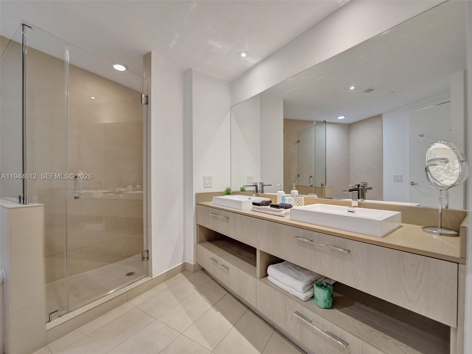 1201 3 / 3 1771 sq. ft. $ 2026-01-13 0 Photo