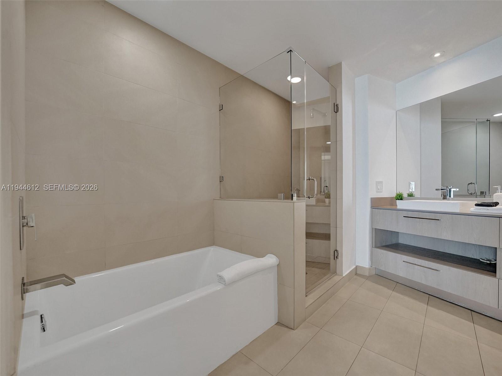 1201 3 / 3 1771 sq. ft. $ 2026-01-13 0 Photo