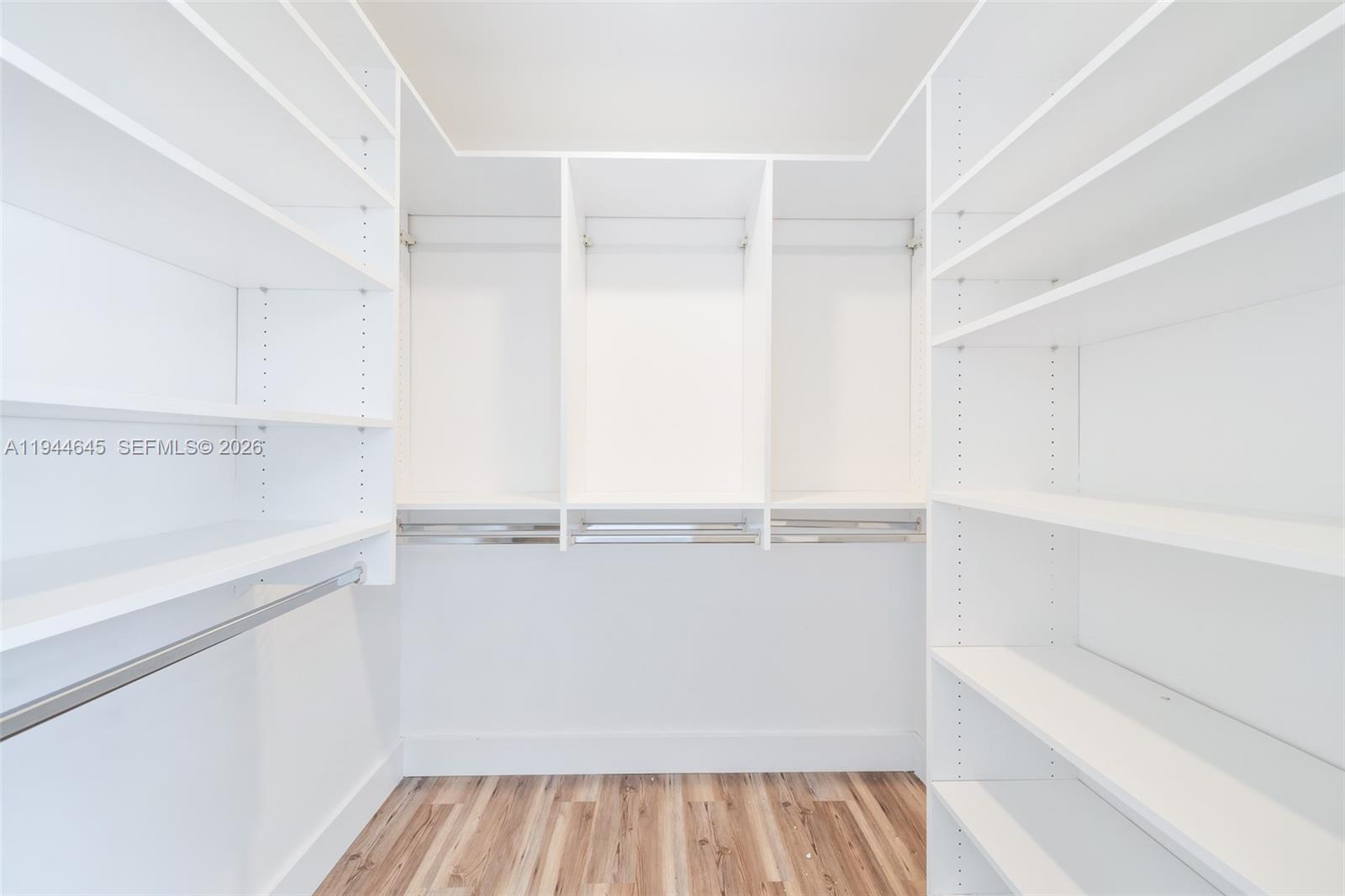 Photo of 1551 Seagrape Way  (1551), Hollywood, Florida, 33019 - 