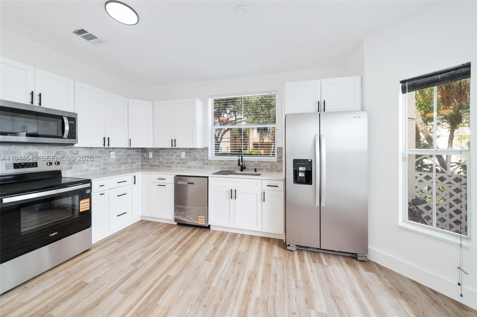 Photo of 1551 Seagrape Way  (1551), Hollywood, Florida, 33019 - 