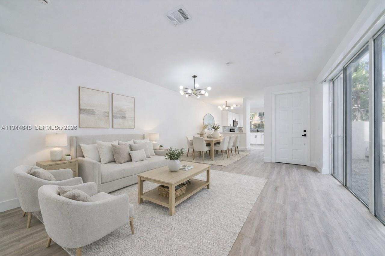 Photo of 1551 Seagrape Way  (1551), Hollywood, Florida, 33019 - 