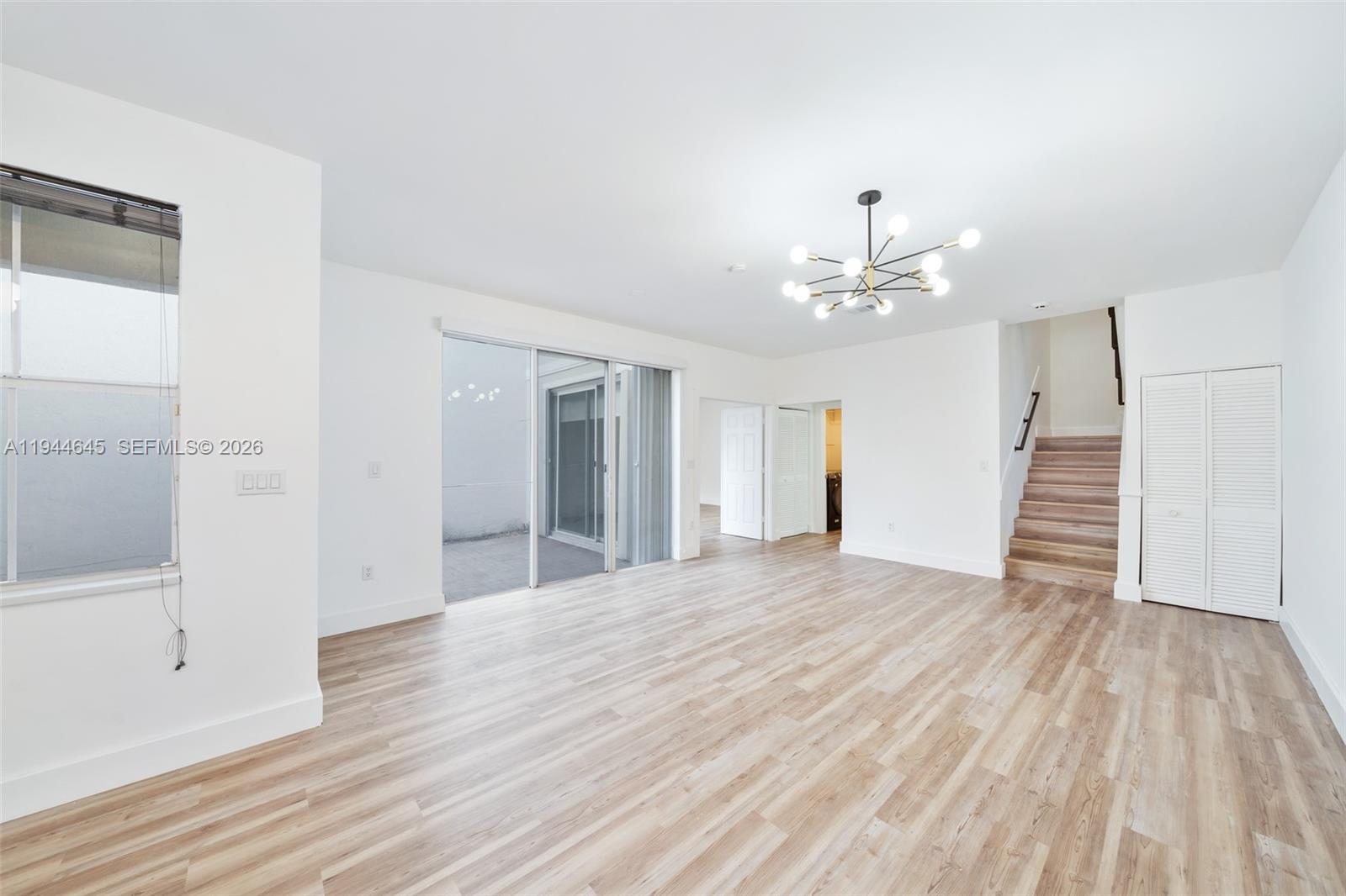 Photo of 1551 Seagrape Way  (1551), Hollywood, Florida, 33019 - 