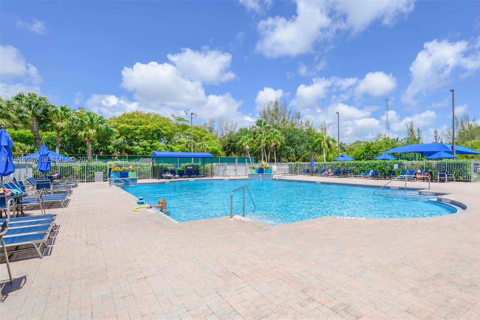 Photo of 1551 Seagrape Way  (1551), Hollywood, Florida, 33019 - 