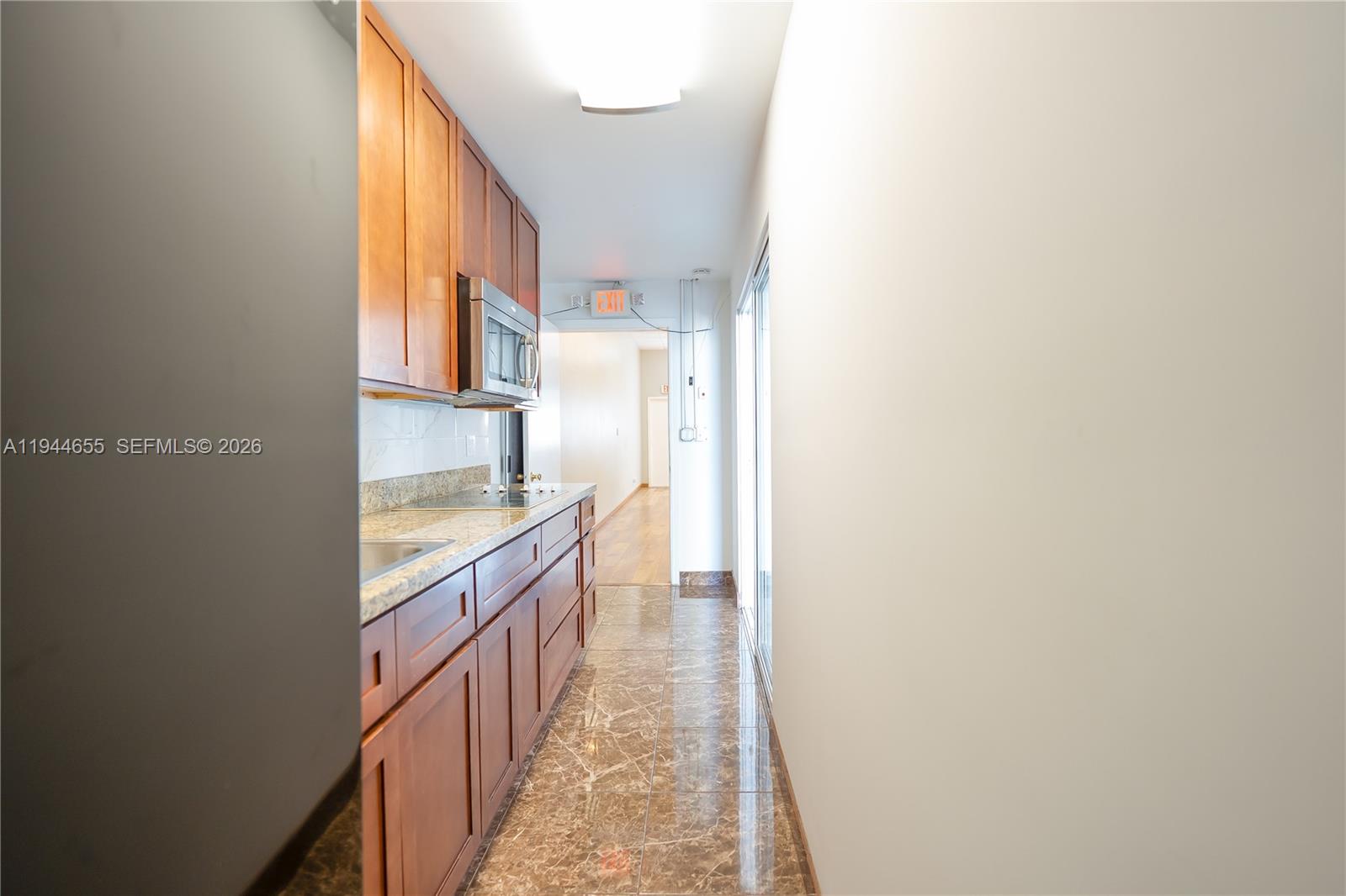 2325  /   sq. ft. $ 2026-01-13 0 Photo