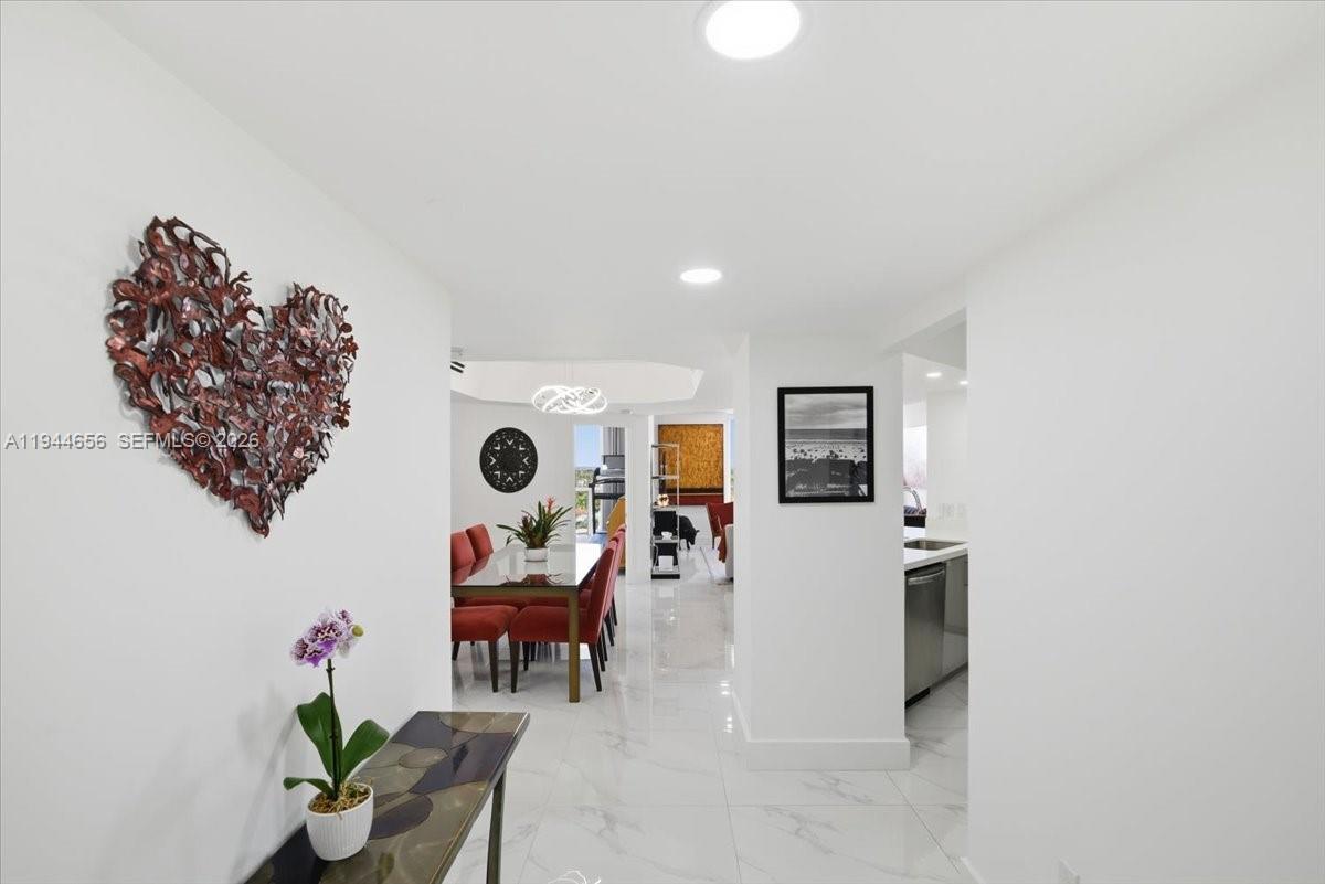 Photo of 8925 Collins Ave  #9F, Surfside, Florida, 33154 - Entrance