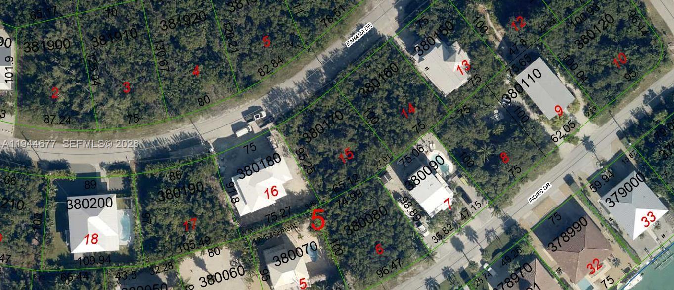   /   кв.футов $ 2026-01-13 0 Фото