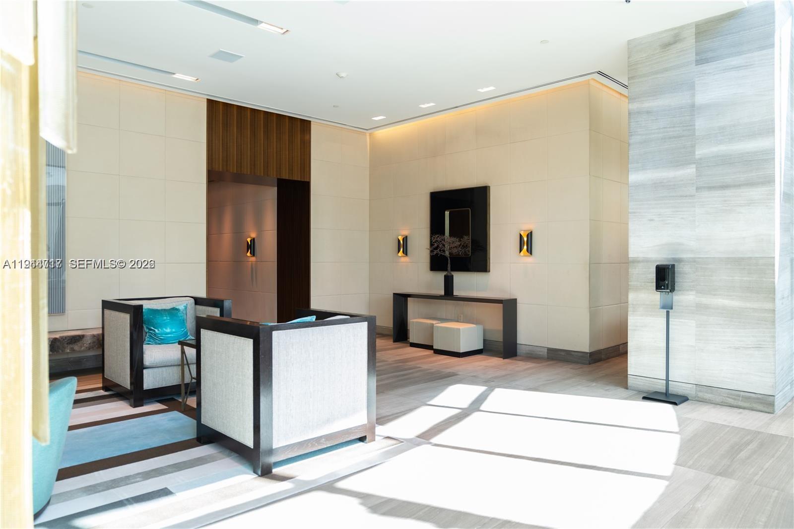 12 4 / 6 4992 sq. ft. $ 2026-01-13 0 Photo