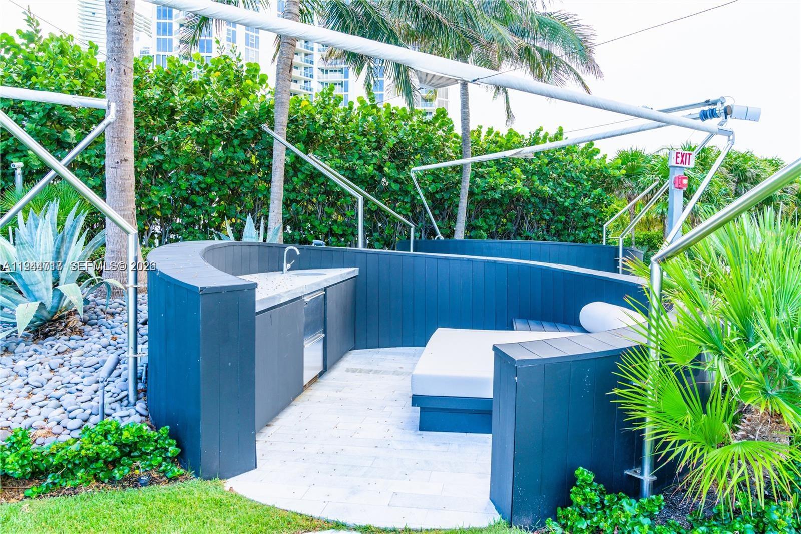 12 4 / 6 4992 sq. ft. $ 2026-01-13 0 Photo