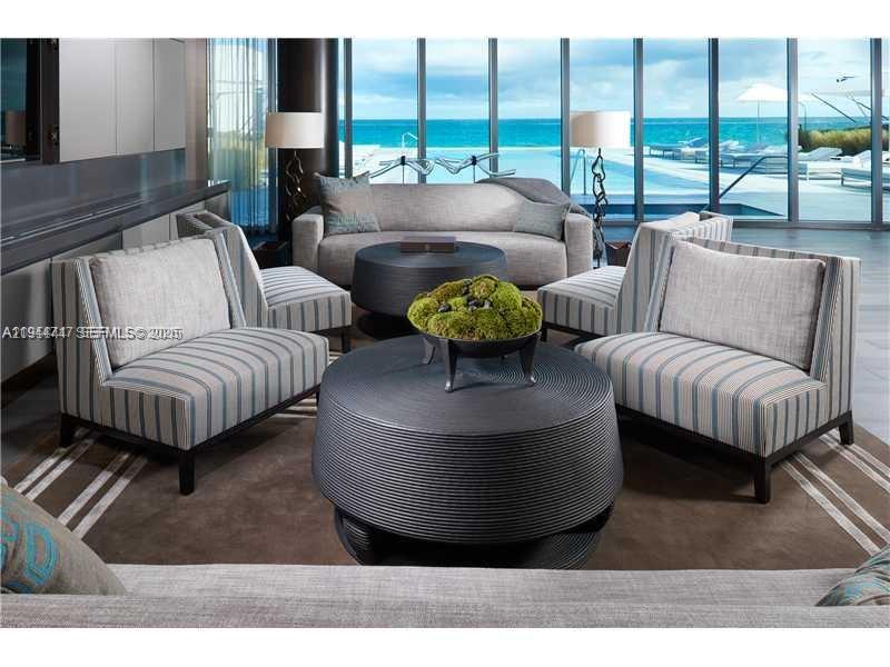 12 4 / 6 4992 sq. ft. $ 2026-01-13 0 Photo