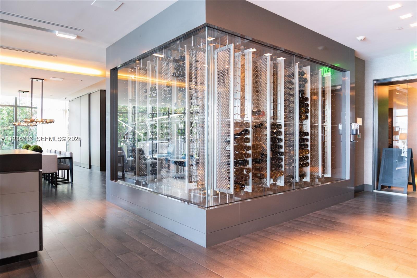 12 4 / 6 4992 sq. ft. $ 2026-01-13 0 Photo