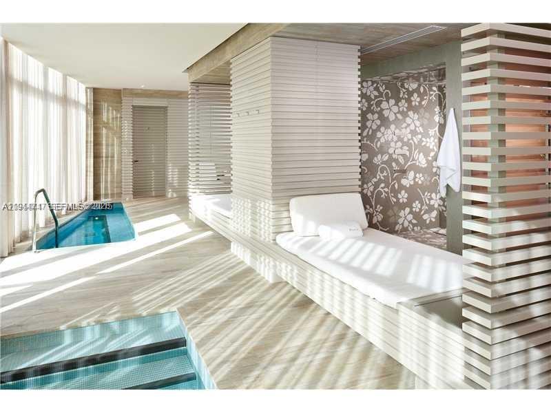 12 4 / 6 4992 sq. ft. $ 2026-01-13 0 Photo