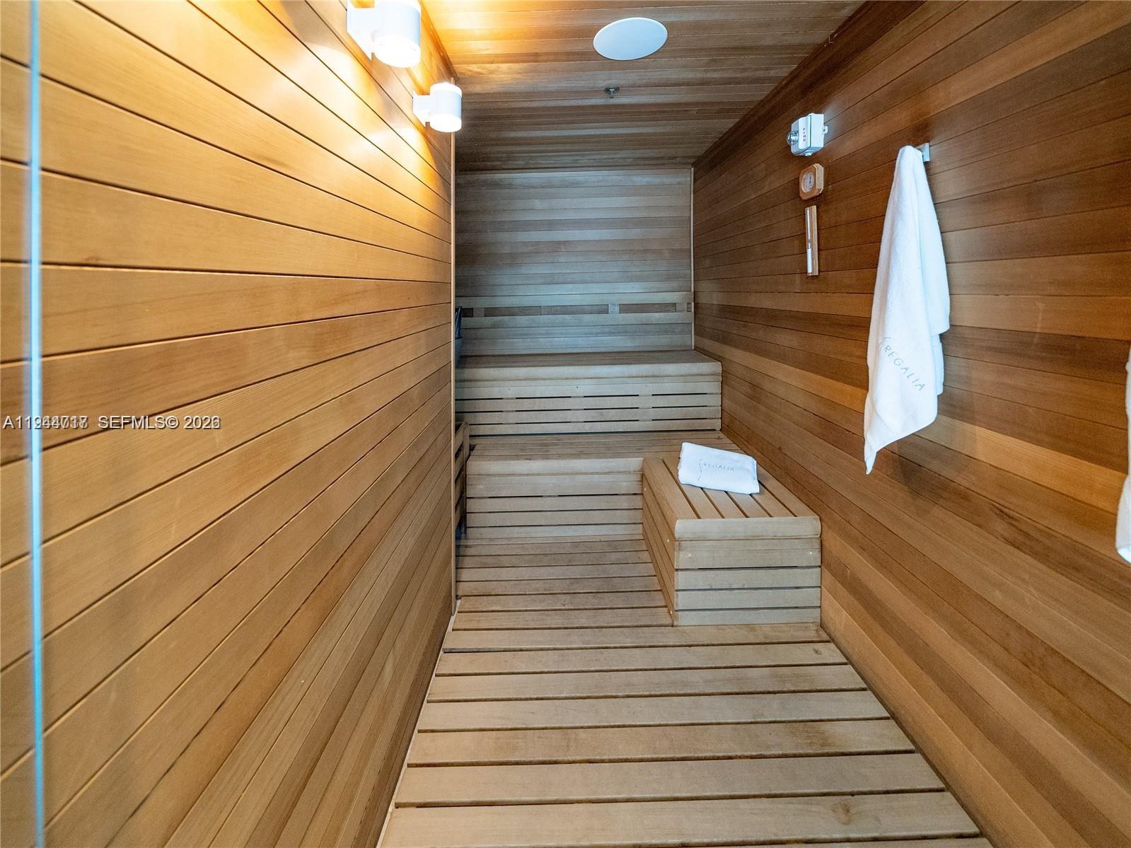 See details 12 4 / 6 4992 sq. ft. $ 2026-01-13 0 Photo