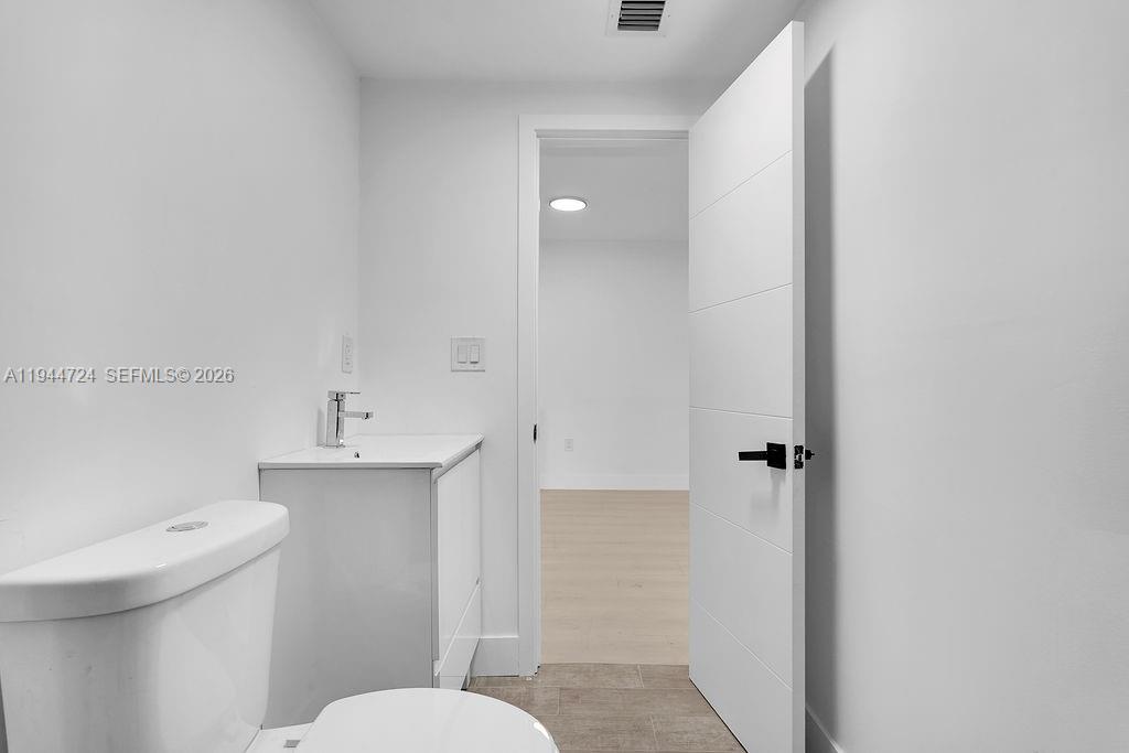   /  2752 кв.футов $ 2026-01-13 0 Фото