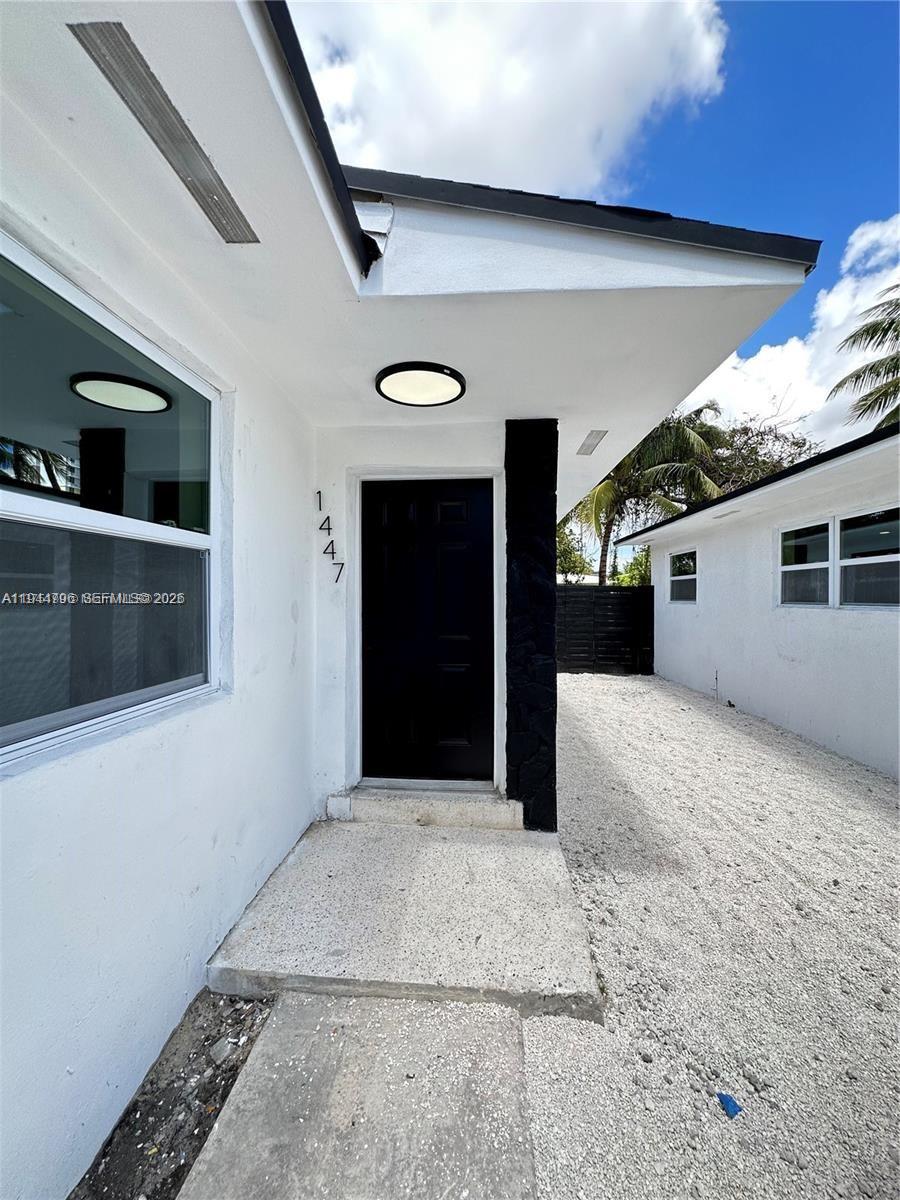   /   кв.футов $ 2026-01-13 0 Фото