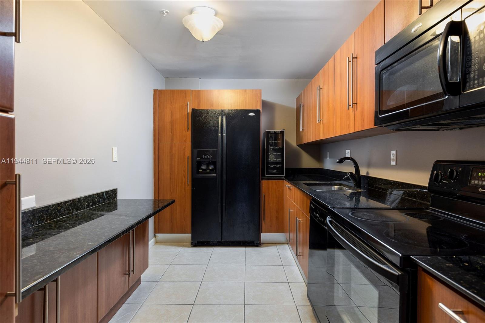 Photo of 3001 Ocean Dr  #227, Hollywood, Florida, 33019 - 