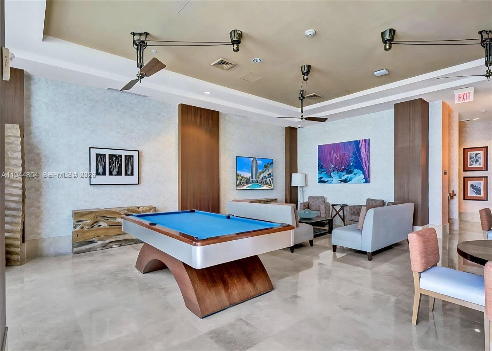 Photo of 1945 Ocean Dr  #1405, Hallandale Beach, Florida, 33009 - 