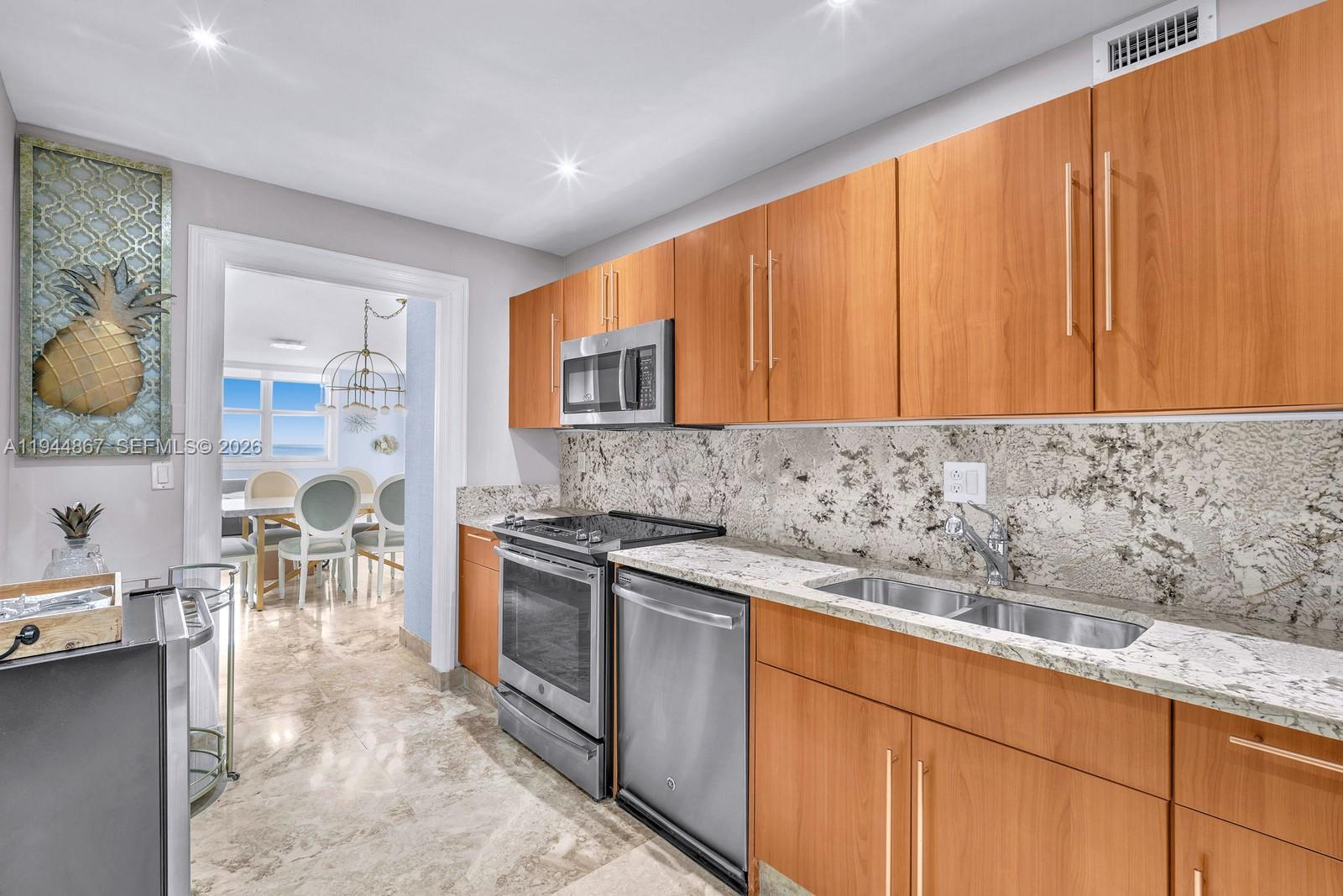 Photo of 3001 Ocean Dr #1211, Hollywood, Florida, 33019 -