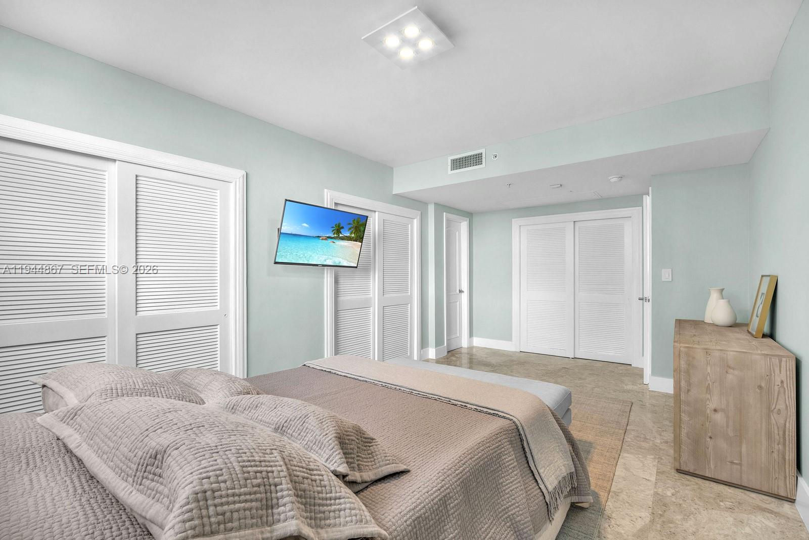 Photo of 3001 Ocean Dr #1211, Hollywood, Florida, 33019 -