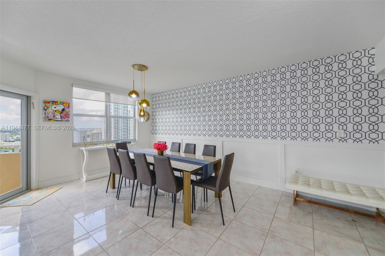 Подробнее 19E 3 / 3 1780 кв.футов $ 2026-01-13 0 Фото