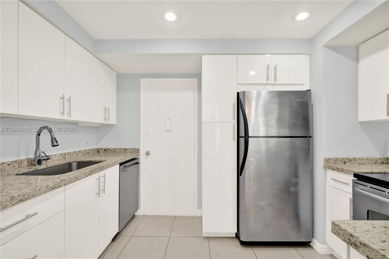 Photo of 3505 Ocean Dr #318, Hollywood, Florida, 33019 -