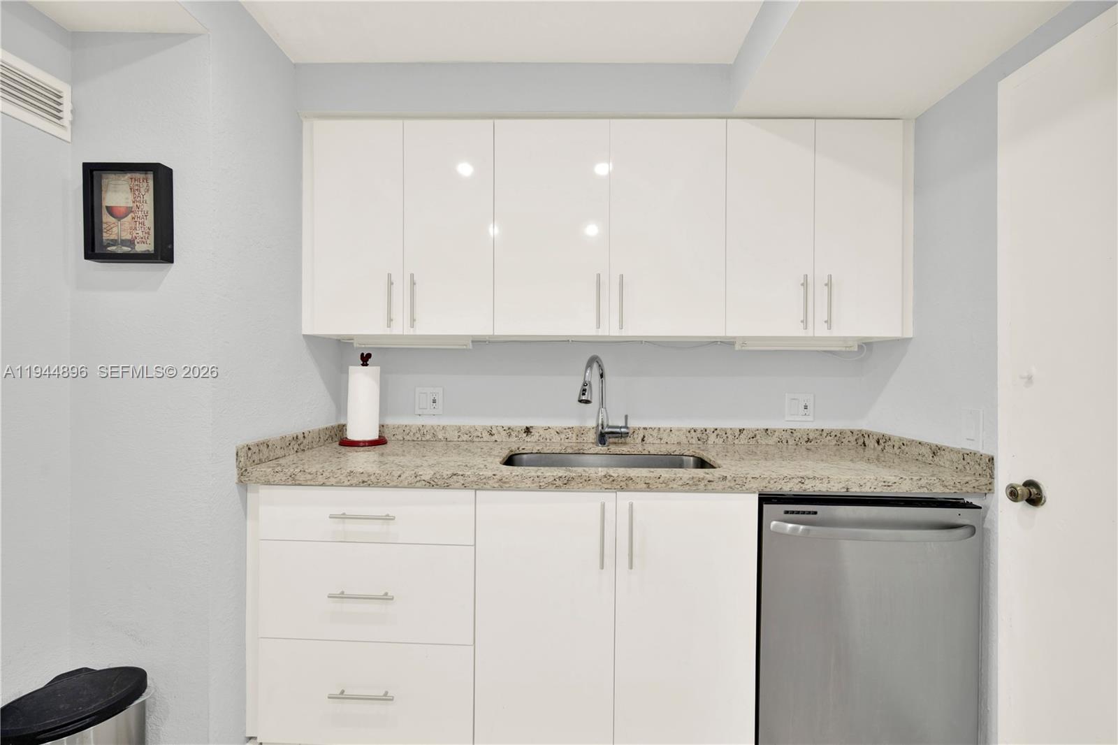 Photo of 3505 Ocean Dr #318, Hollywood, Florida, 33019 -