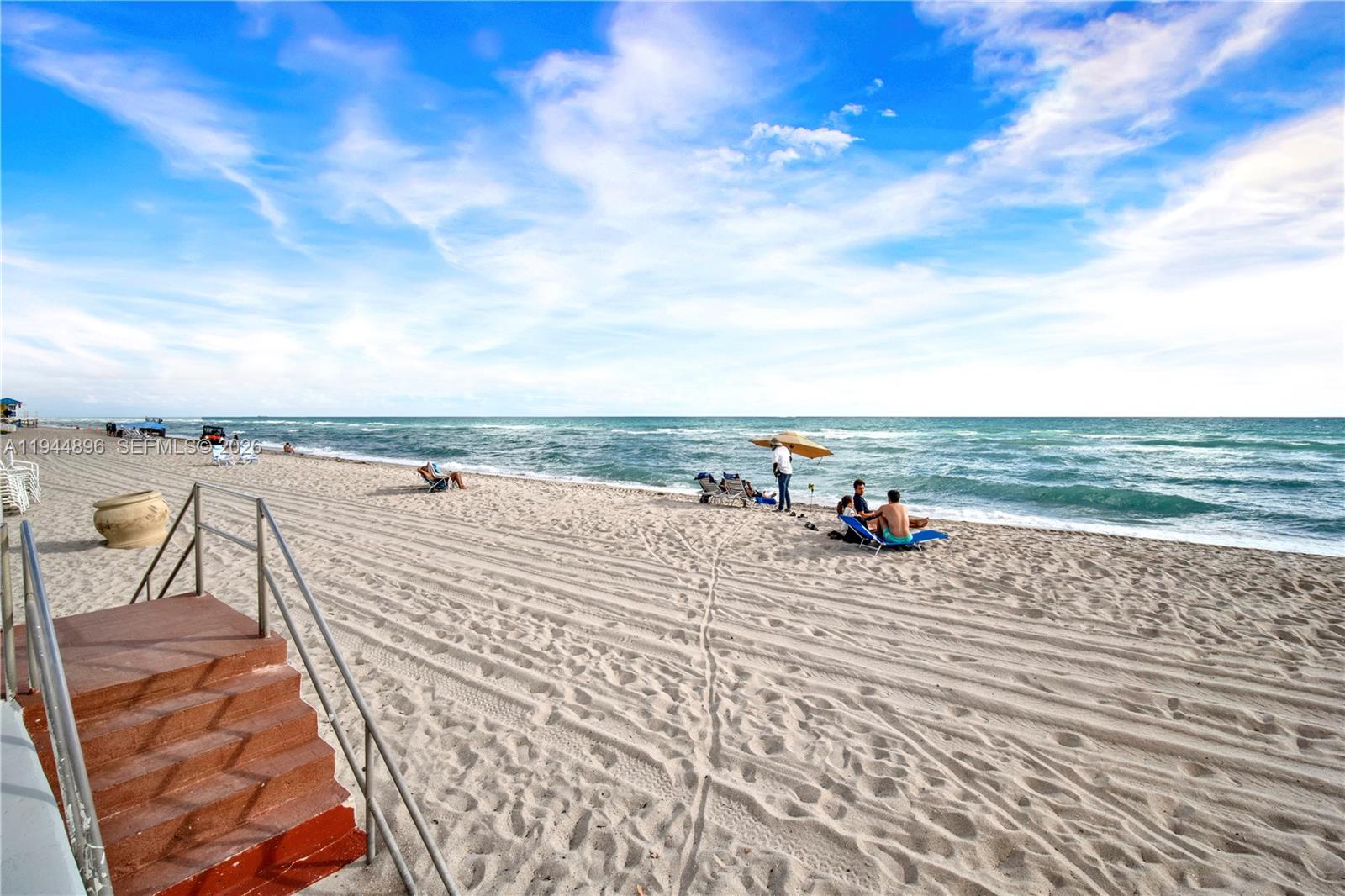 Photo of 3505 Ocean Dr #318, Hollywood, Florida, 33019 -