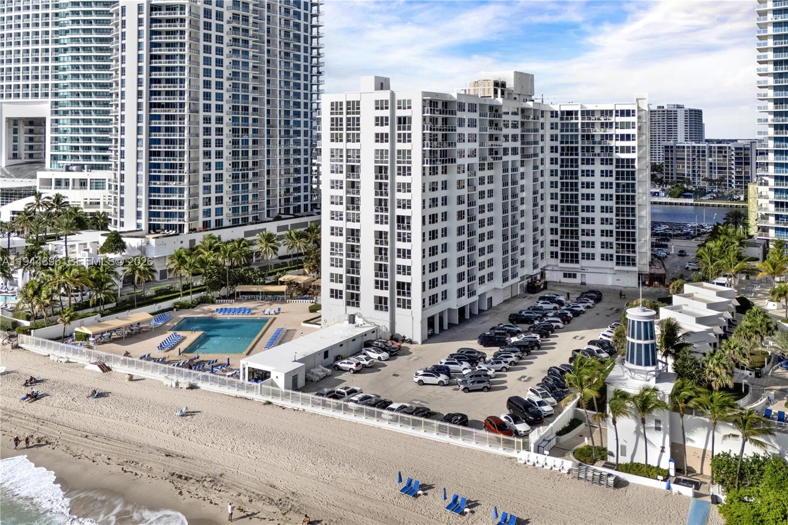 Photo of 3505 Ocean Dr #318, Hollywood, Florida, 33019 -