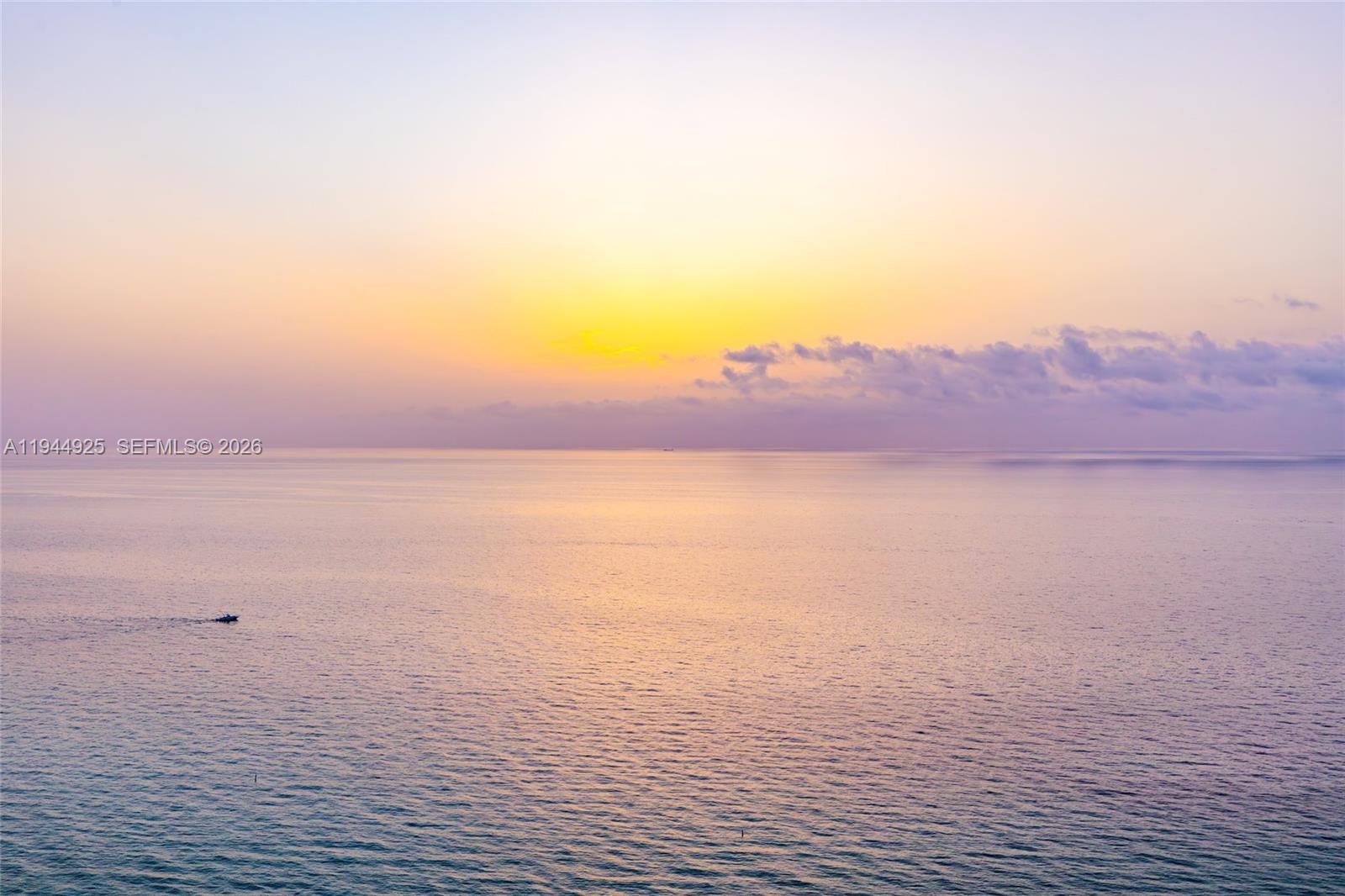 2704 3 / 4 2327 sq. ft. $ 2026-01-13 0 foto