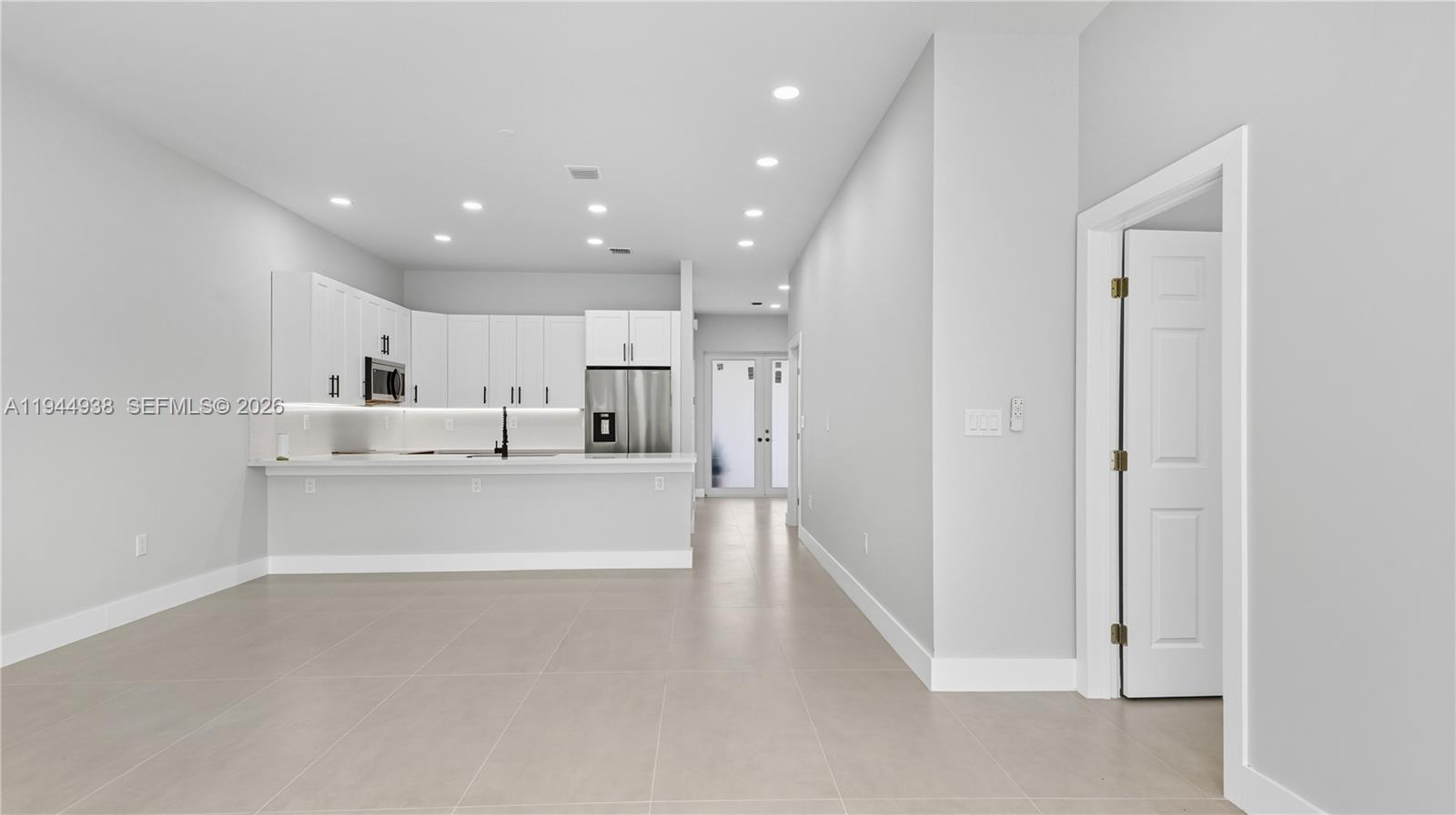 Подробнее / 3166 кв.футов $ 2026-01-13 0 Фото