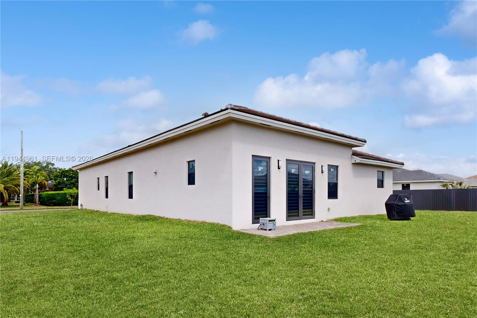 31171 4 / 4 2689 sq. ft. $ 2026-01-13 0 Photo