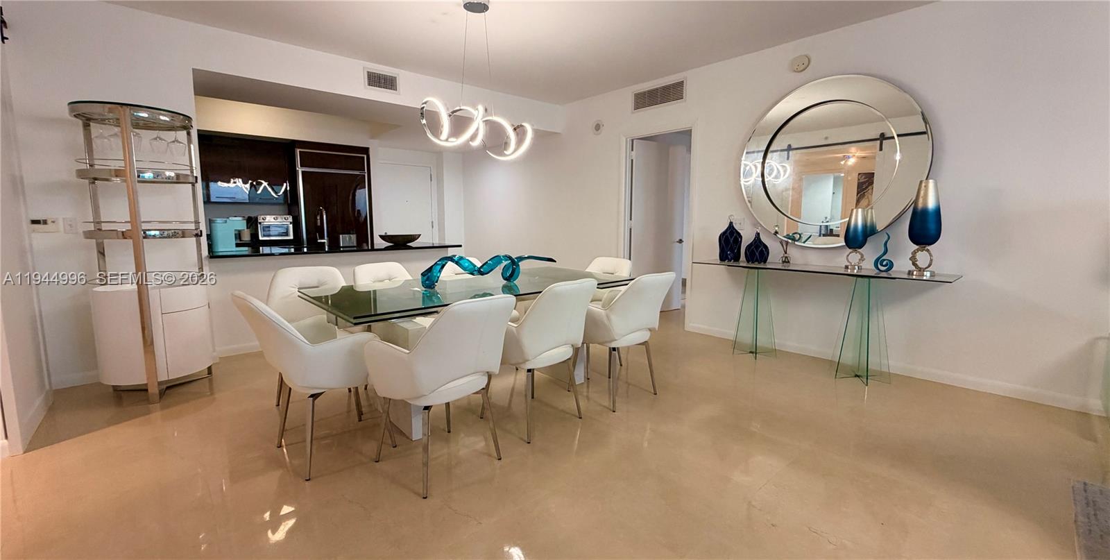 Photo of 3951 Ocean Dr  #602, Hollywood, Florida, 33019 - 