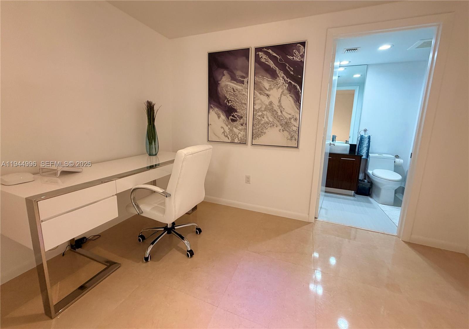 Photo of 3951 Ocean Dr  #602, Hollywood, Florida, 33019 - 