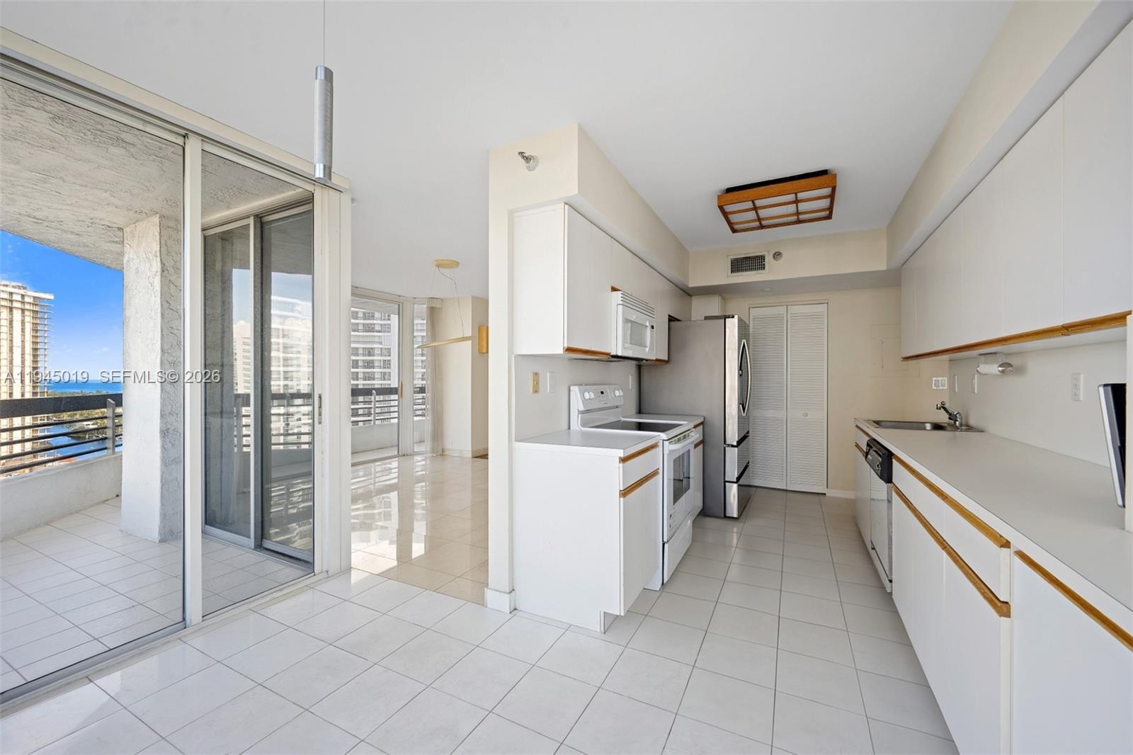 Photo of 19101 36th Ct #2006, Aventura, Florida, 33180 -