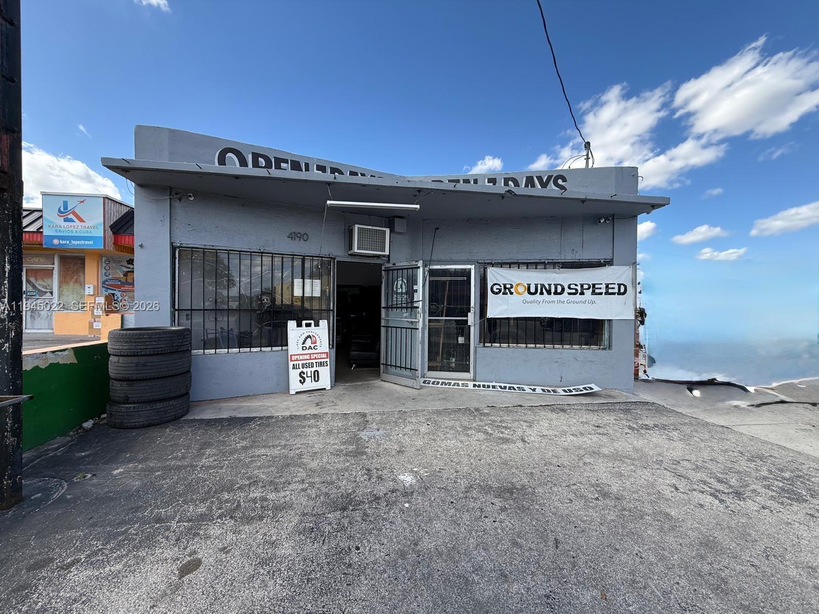   /   кв.футов $ 2026-01-13 0 Фото