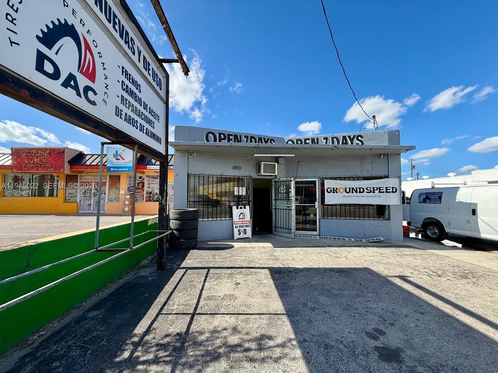   /   кв.футов $ 2026-01-13 0 Фото