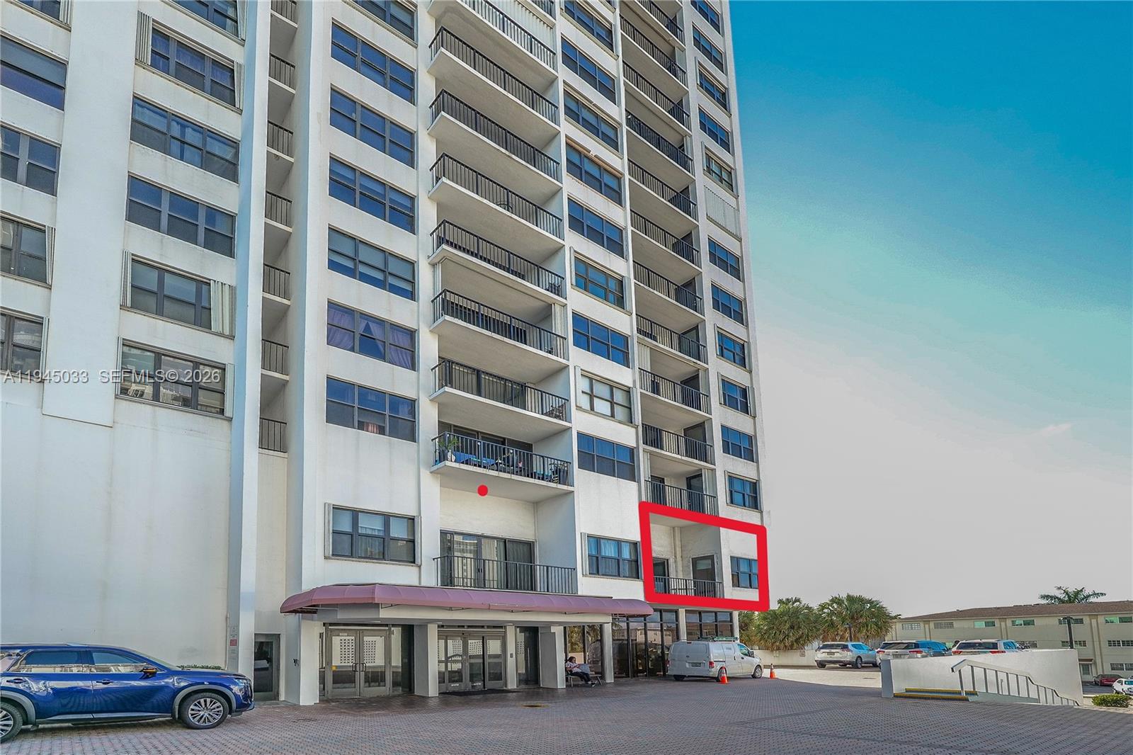 Photo of 2401 Ocean Dr #305, Hollywood, Florida, 33019 -