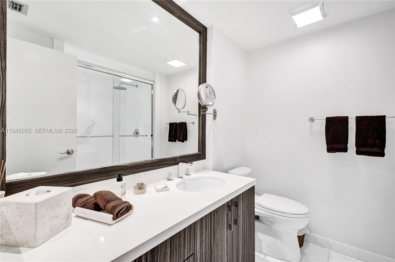 Photo of 20281 Country Club Dr  #1002, Aventura, Florida, 33180 - 