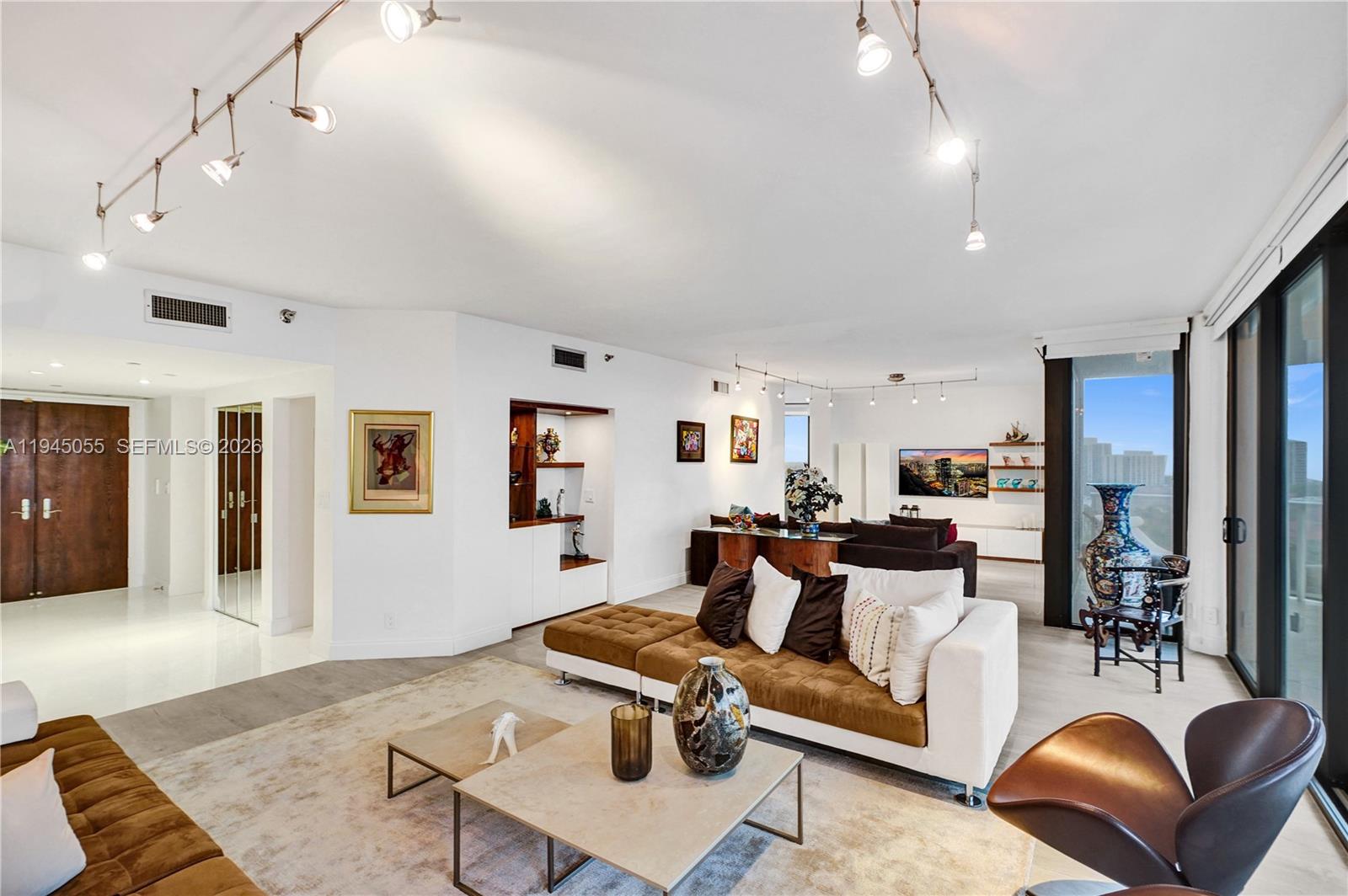 Photo of 20281 Country Club Dr  #1002, Aventura, Florida, 33180 - 