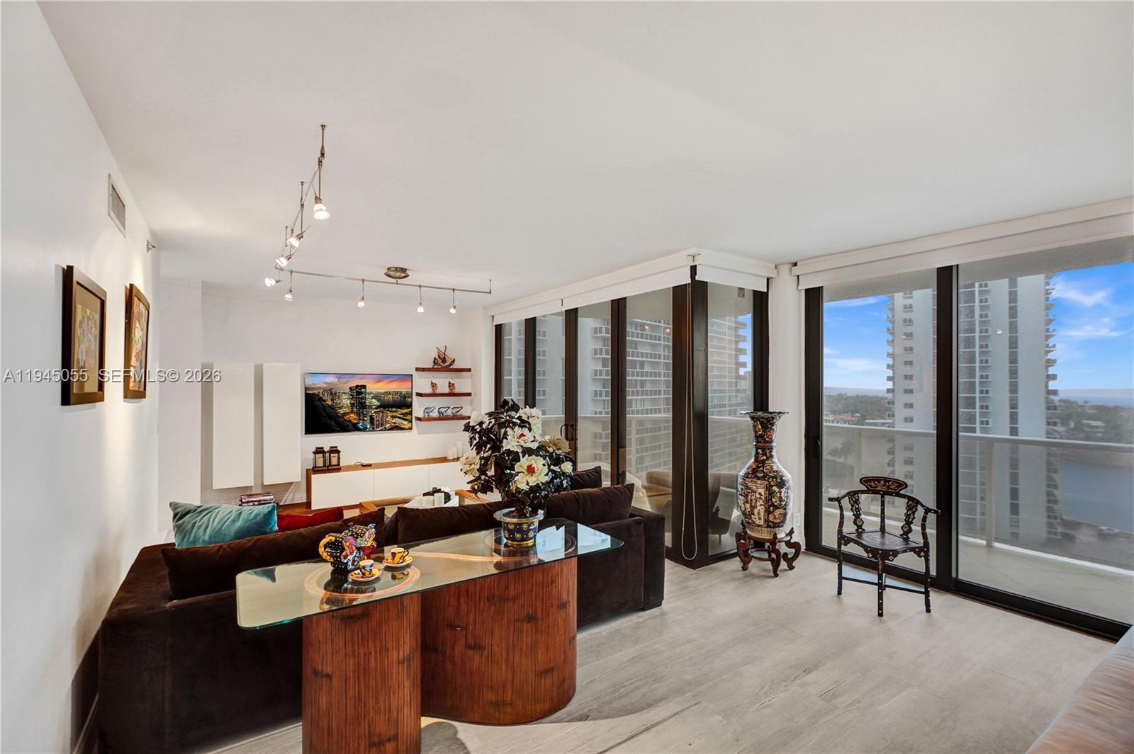 Photo of 20281 Country Club Dr  #1002, Aventura, Florida, 33180 - 