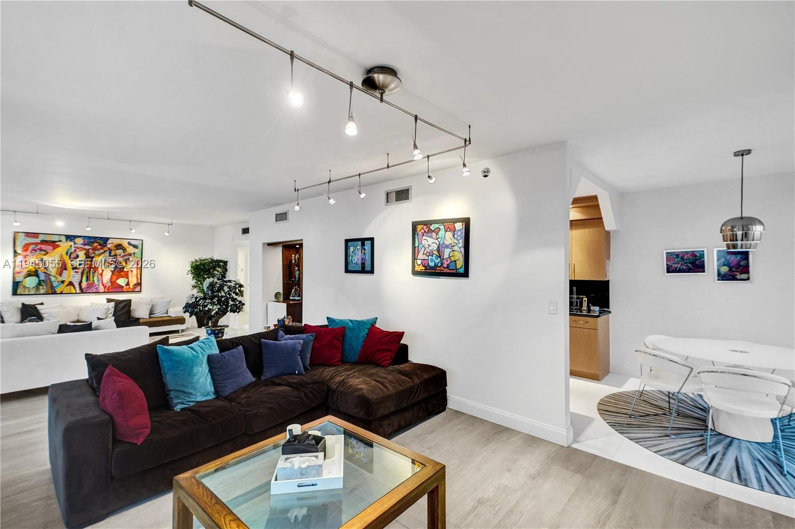 Photo of 20281 Country Club Dr  #1002, Aventura, Florida, 33180 - 